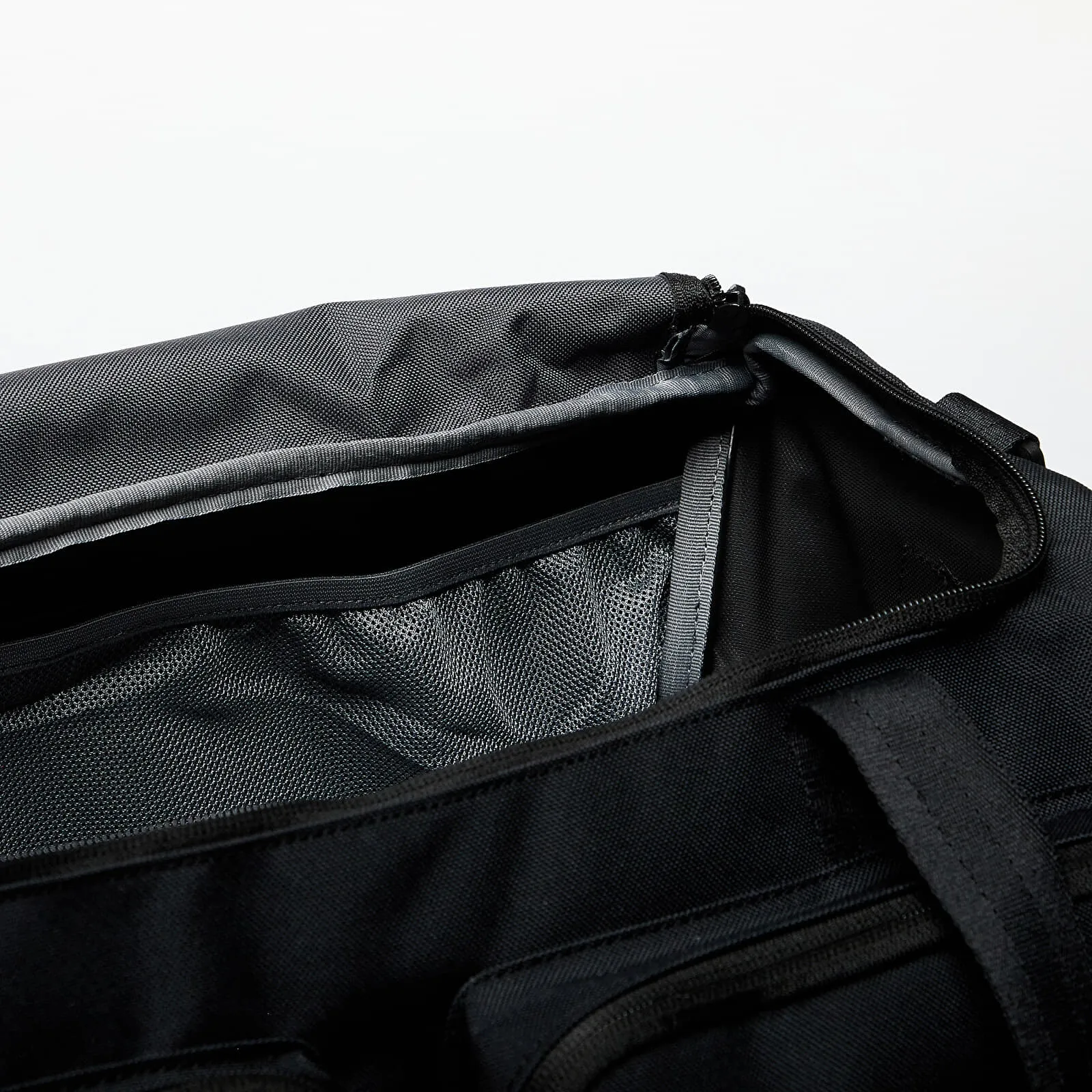 Nike Utility Power 2.0 Duffel Bag