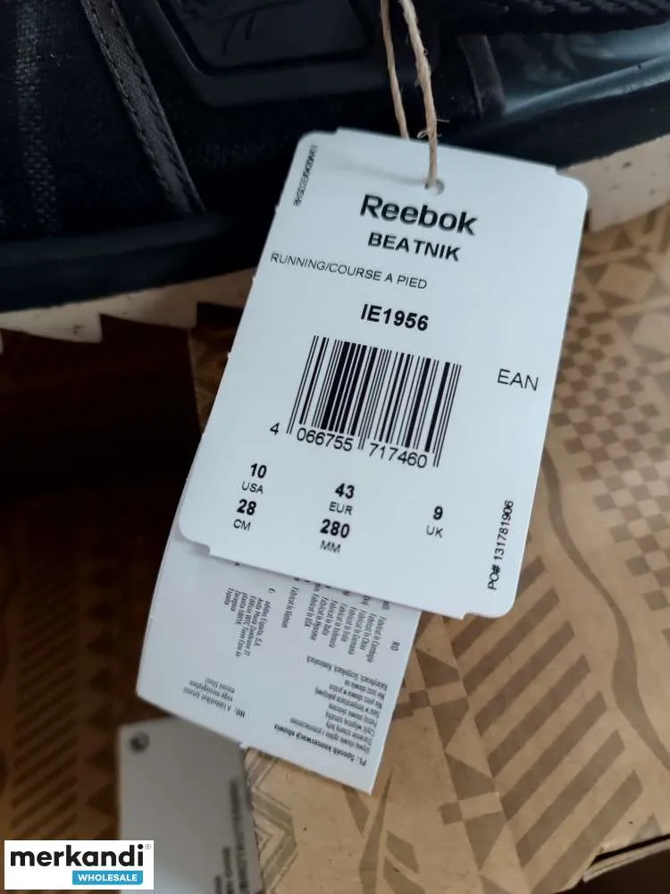 REEBOK BEATNIK UNISEX  SANDALIAS PLANAS NUEVAS, 10 UNIDADES DISPONIBLES